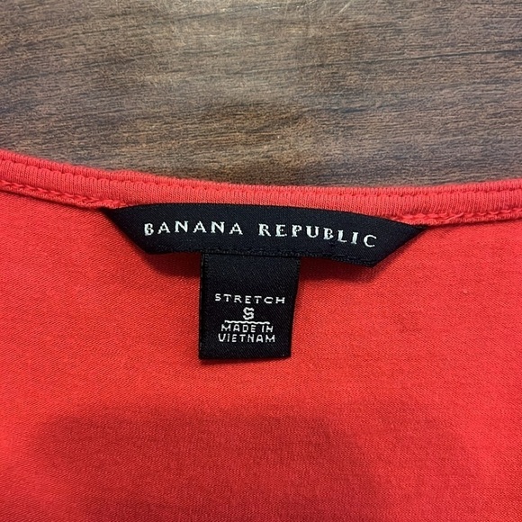 Banana Republic Red Form-Fitting Spandex Midi Dress, Sz. S. - Picture 7 of 9